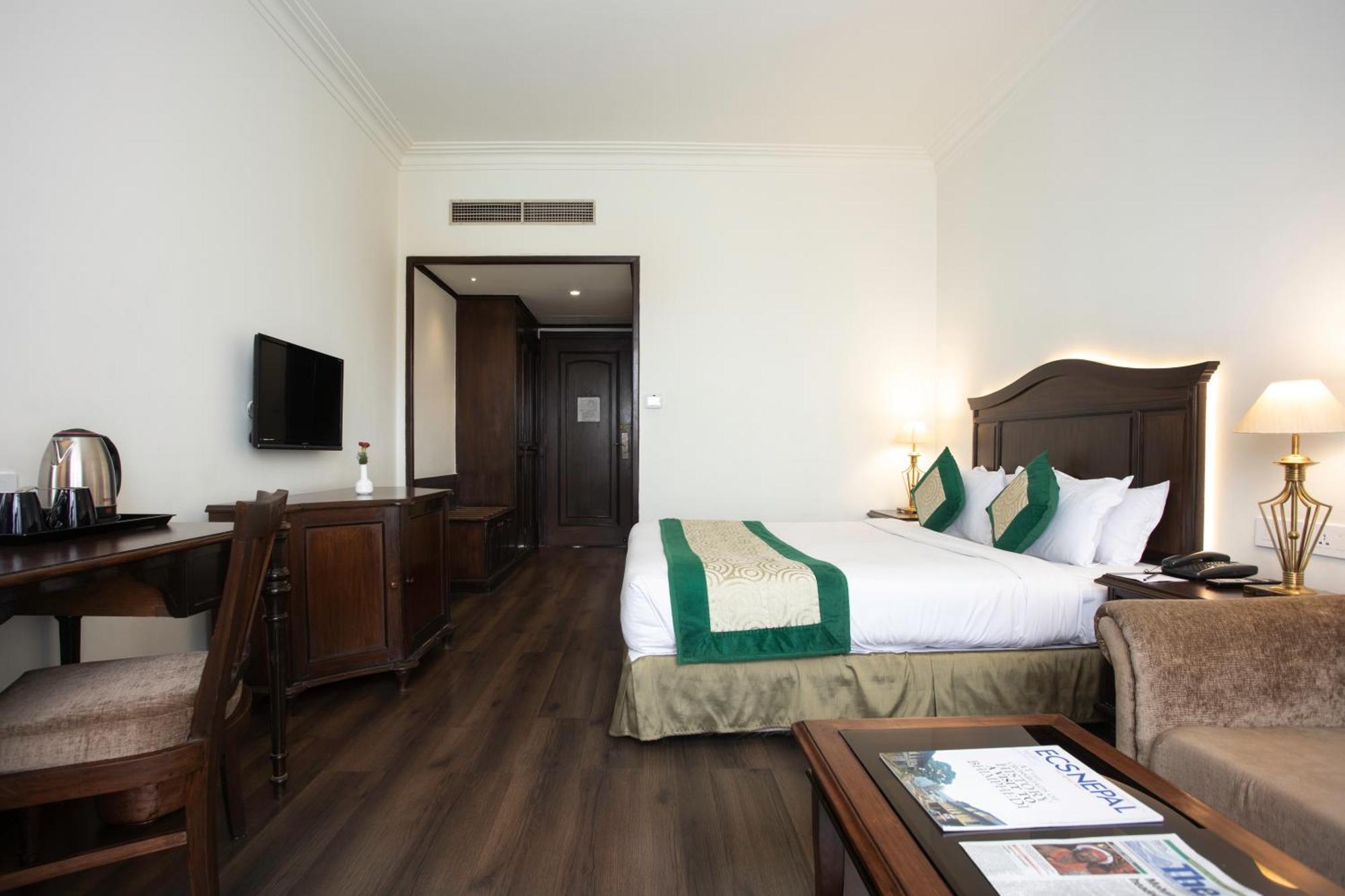 Grand Hotel Kathmandu Exterior photo